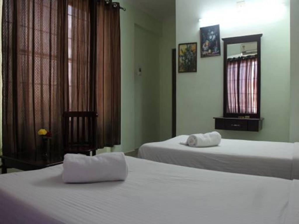 Sm Regency Kochi Bagian luar foto