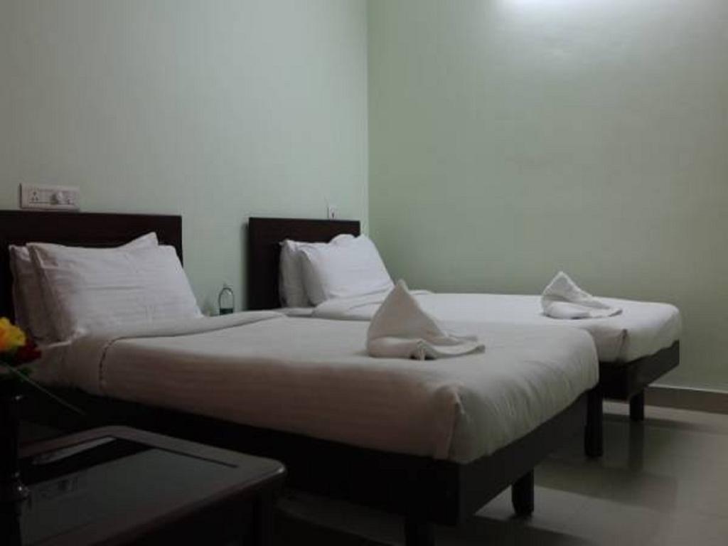 Sm Regency Kochi Bagian luar foto